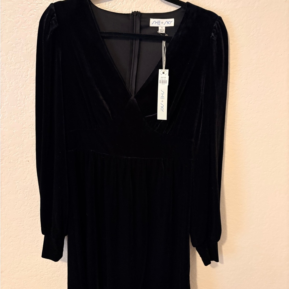 She + Sky Velvet Black Long Sleeve Dress